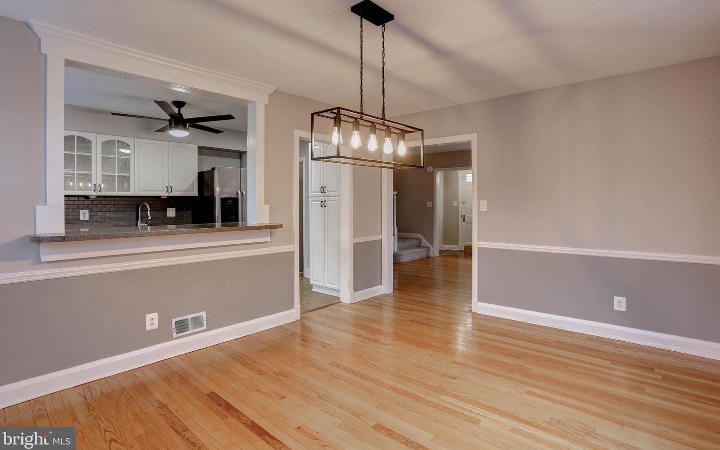 308 Stratford Rd, Baltimore MD  21228-1844 exterior