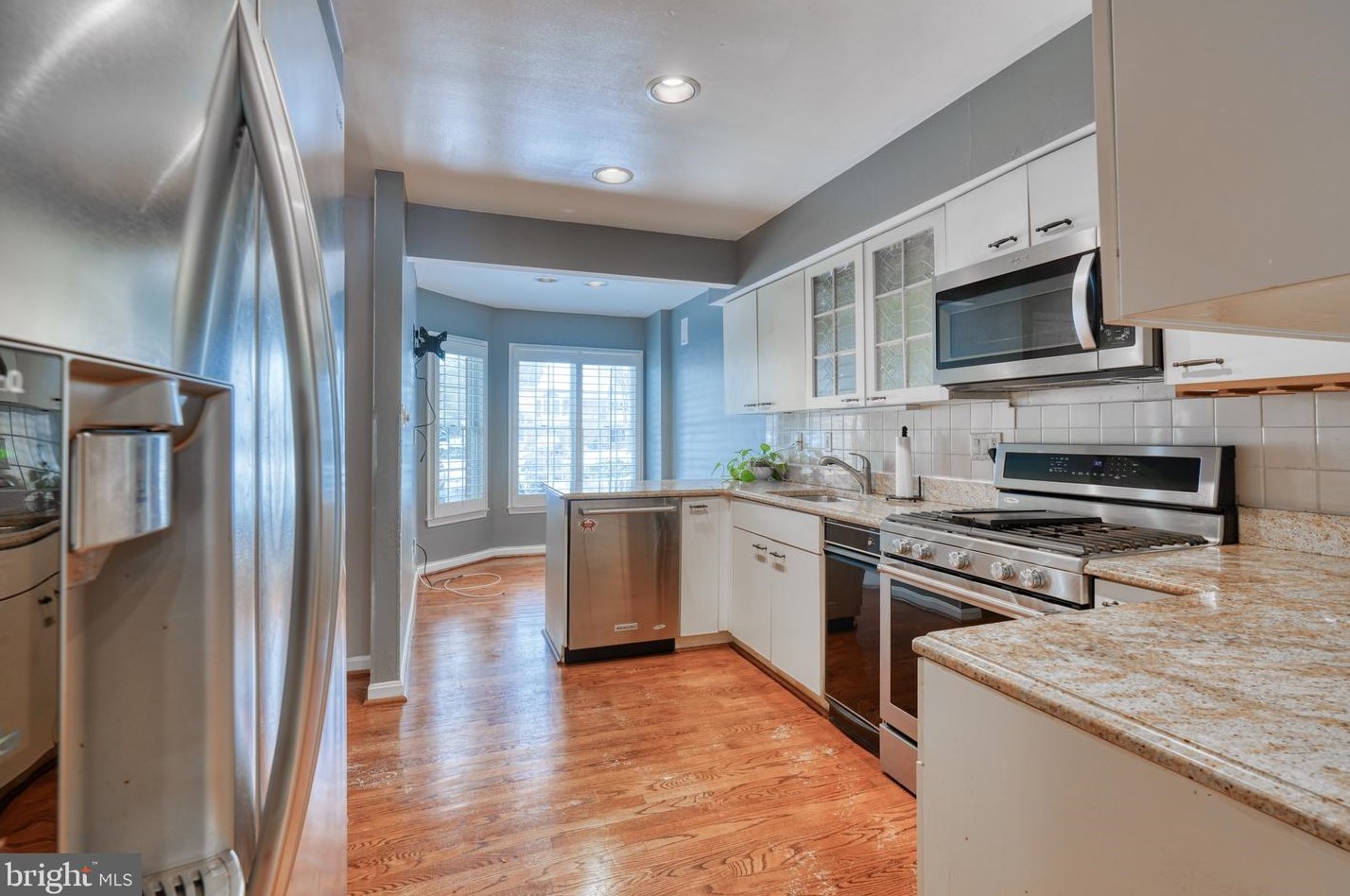 38 River Oaks Cir, Baltimore MD  21208-6358 exterior