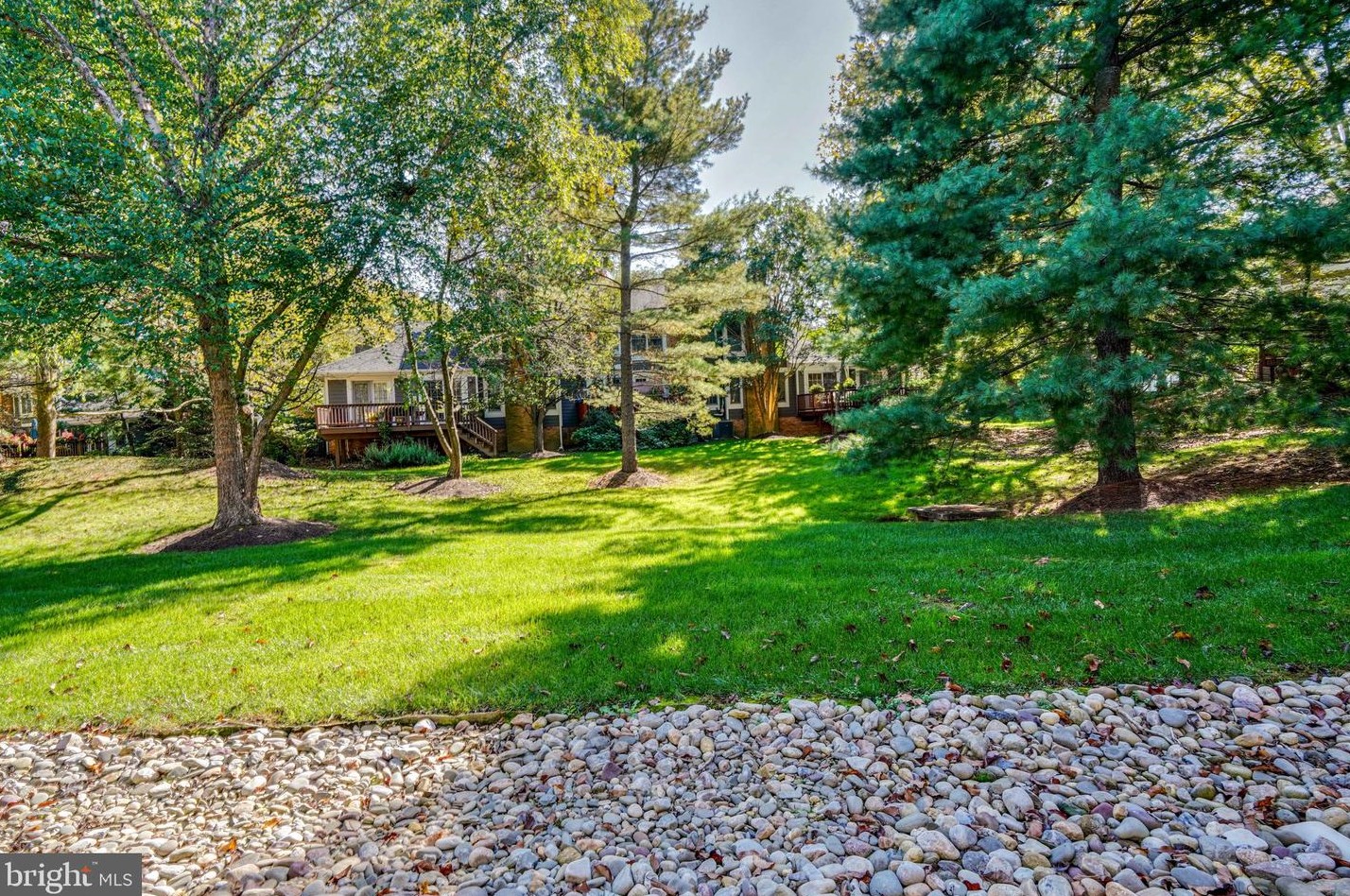 38 River Oaks Cir, Baltimore MD  21208-6358 exterior