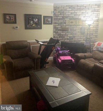 8871 Pennsbury Pl, Baltimore, MD 21237-3924