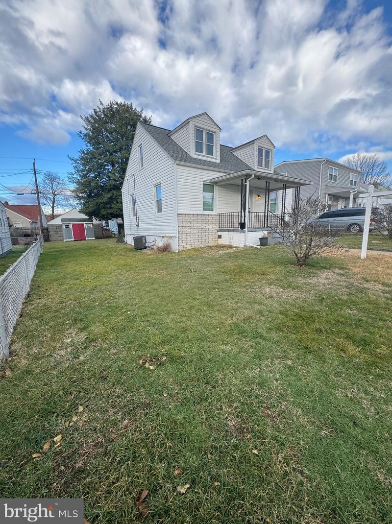 13 Avenal Rd, Baltimore, MD 21221-7002