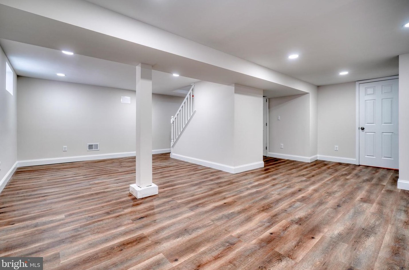 98 Avalon Ave, Baltimore MD  21222-4849 exterior