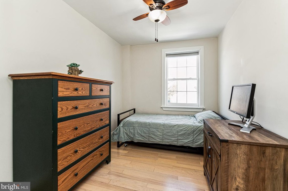 148 Regester Ave, Baltimore MD  21212-1538 exterior