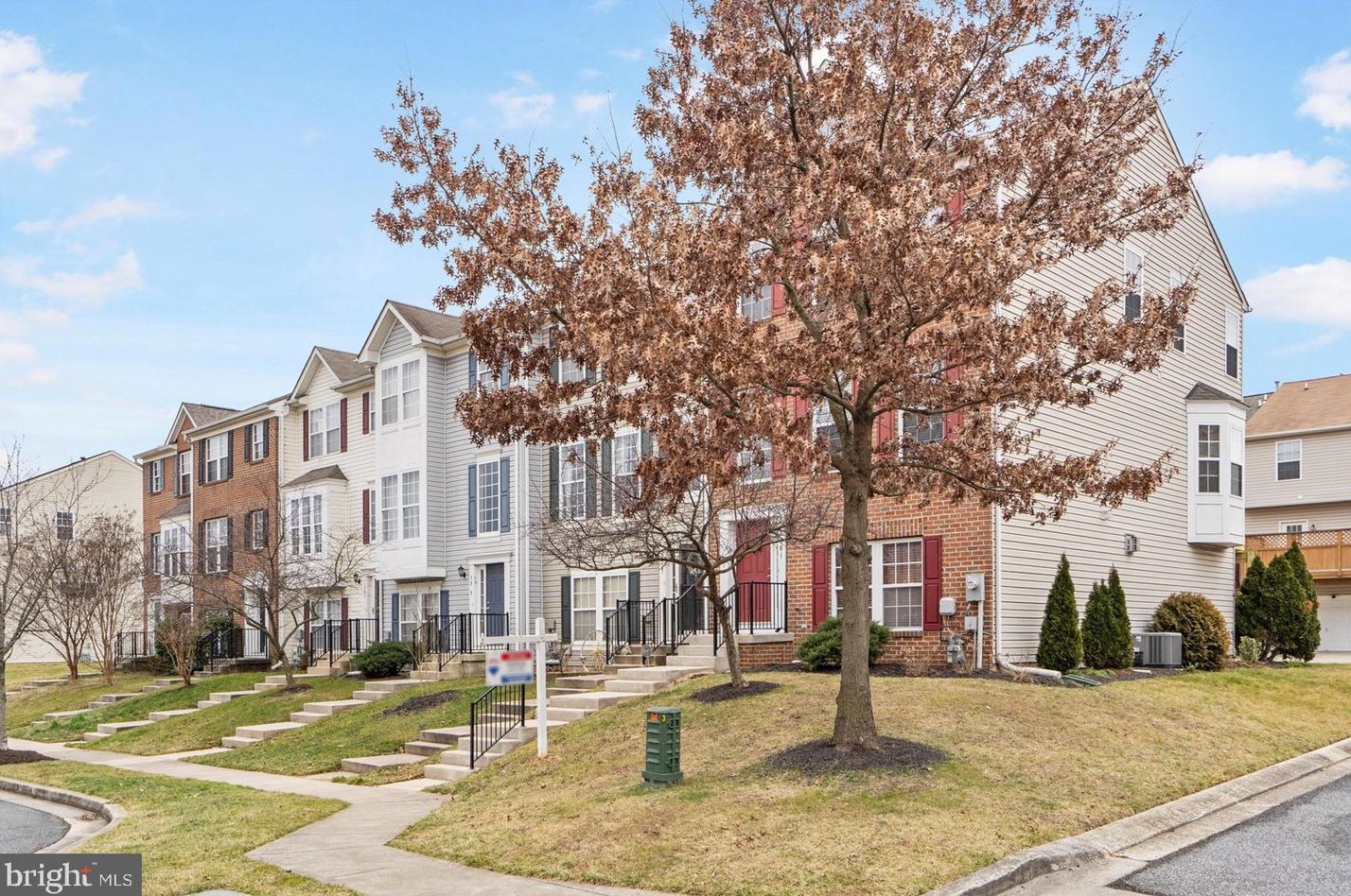 5001 Leasdale Rd, Baltimore, MD 21237-5010