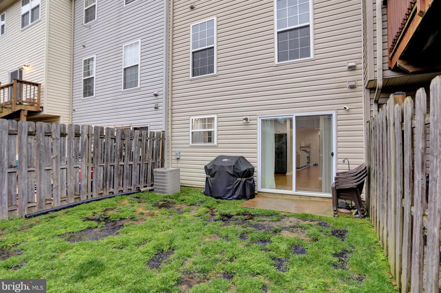 658 Luthardt Rd, Baltimore MD  21220-2380 exterior