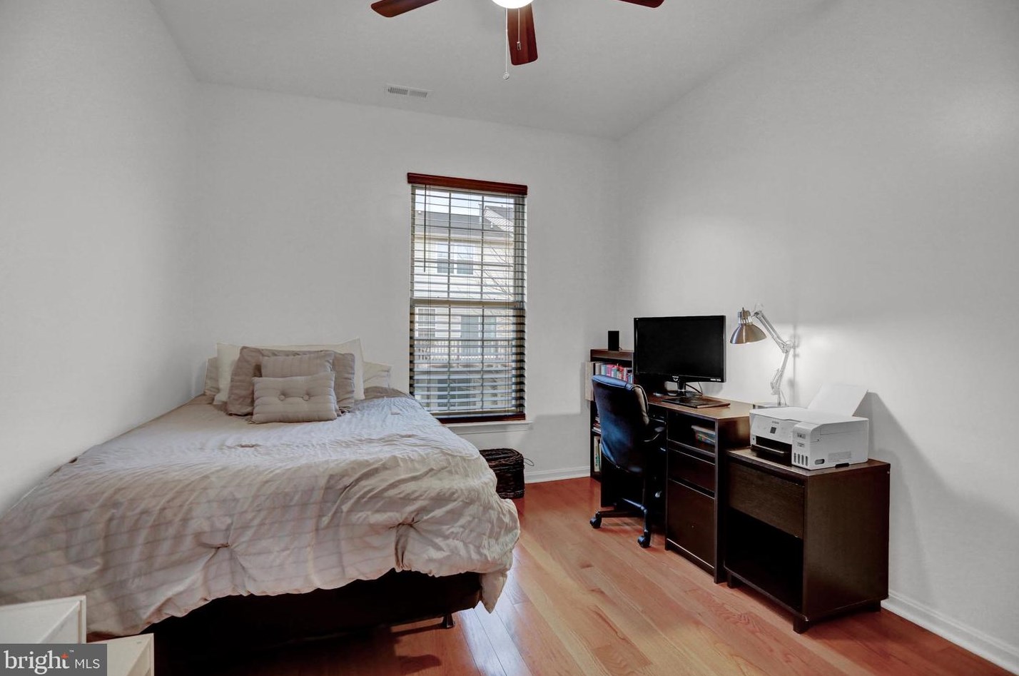 658 Luthardt Rd, Baltimore MD  21220-2380 exterior