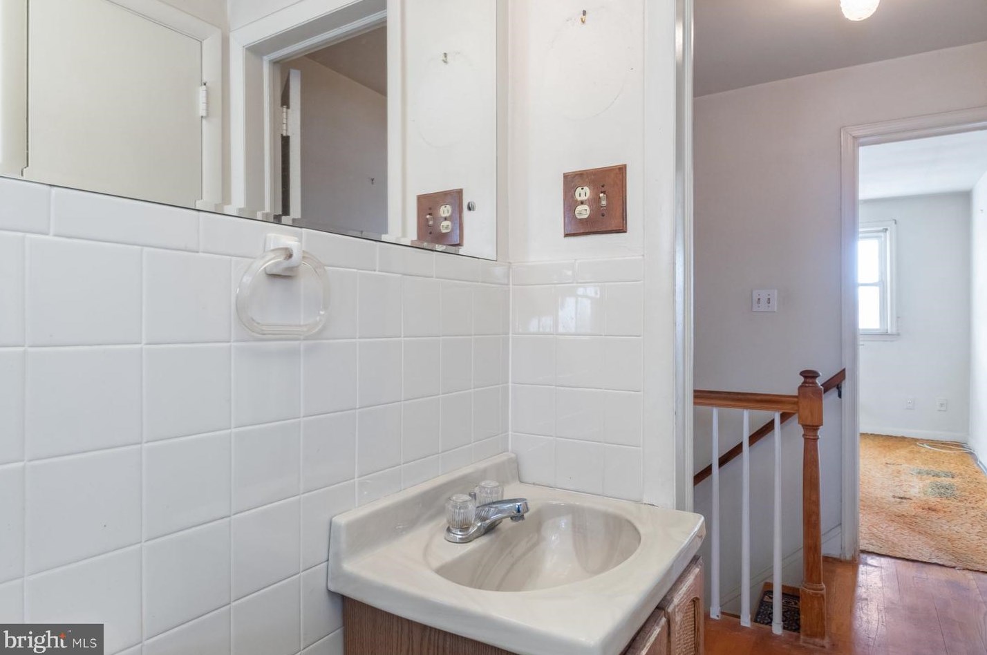 2806 Creston Rd, Baltimore MD  21222-2210 exterior