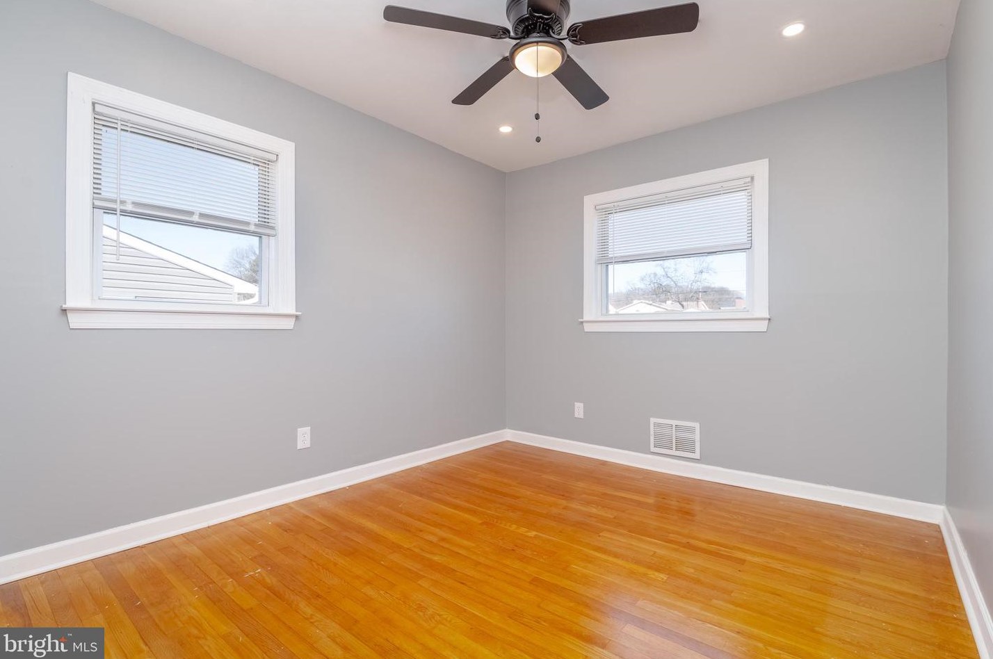 412 Crisfield Rd, Baltimore MD  21220-3006 exterior
