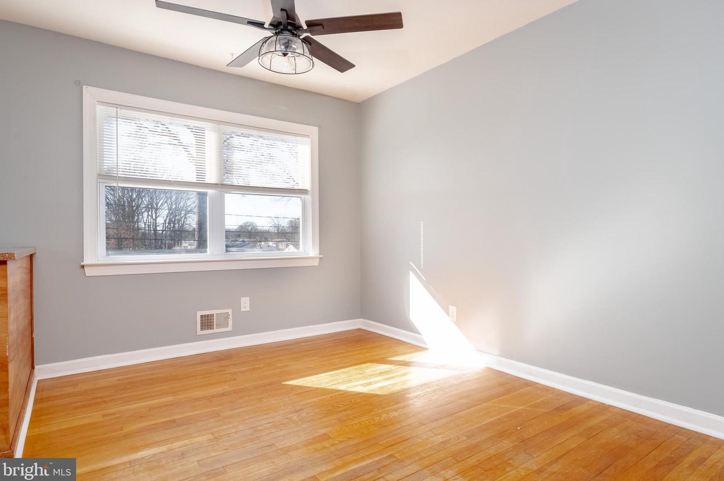 412 Crisfield Rd, Baltimore MD  21220-3006 exterior
