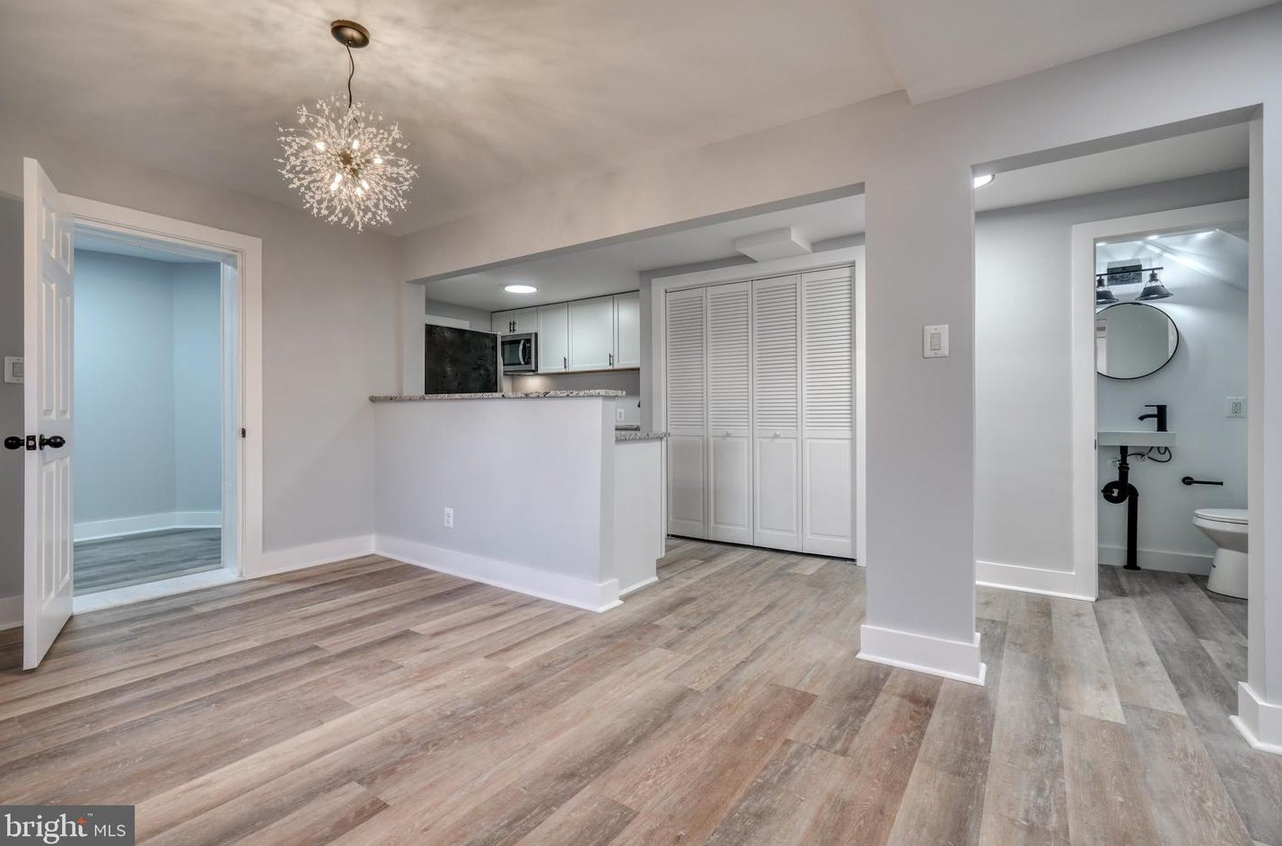 1720 Yakona Rd, Baltimore MD  21234-3607 exterior