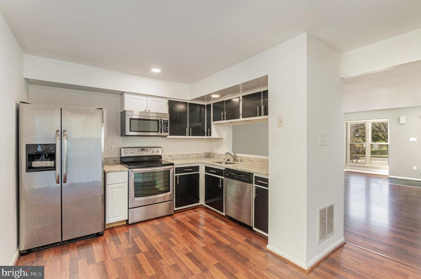 24 Jack Pine Pl, Baltimore MD  21236-3537 exterior