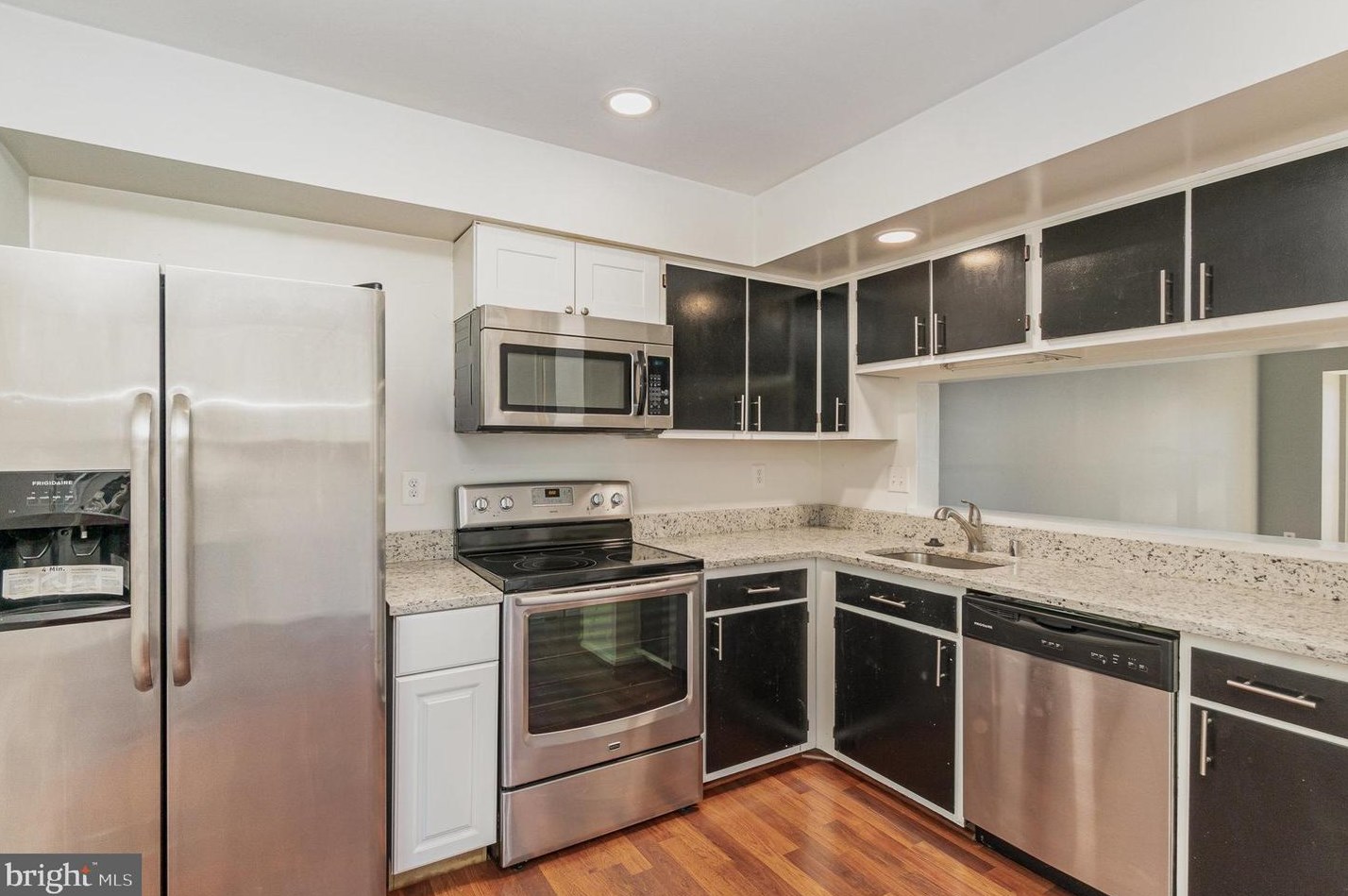 24 Jack Pine Pl, Baltimore MD  21236-3537 exterior