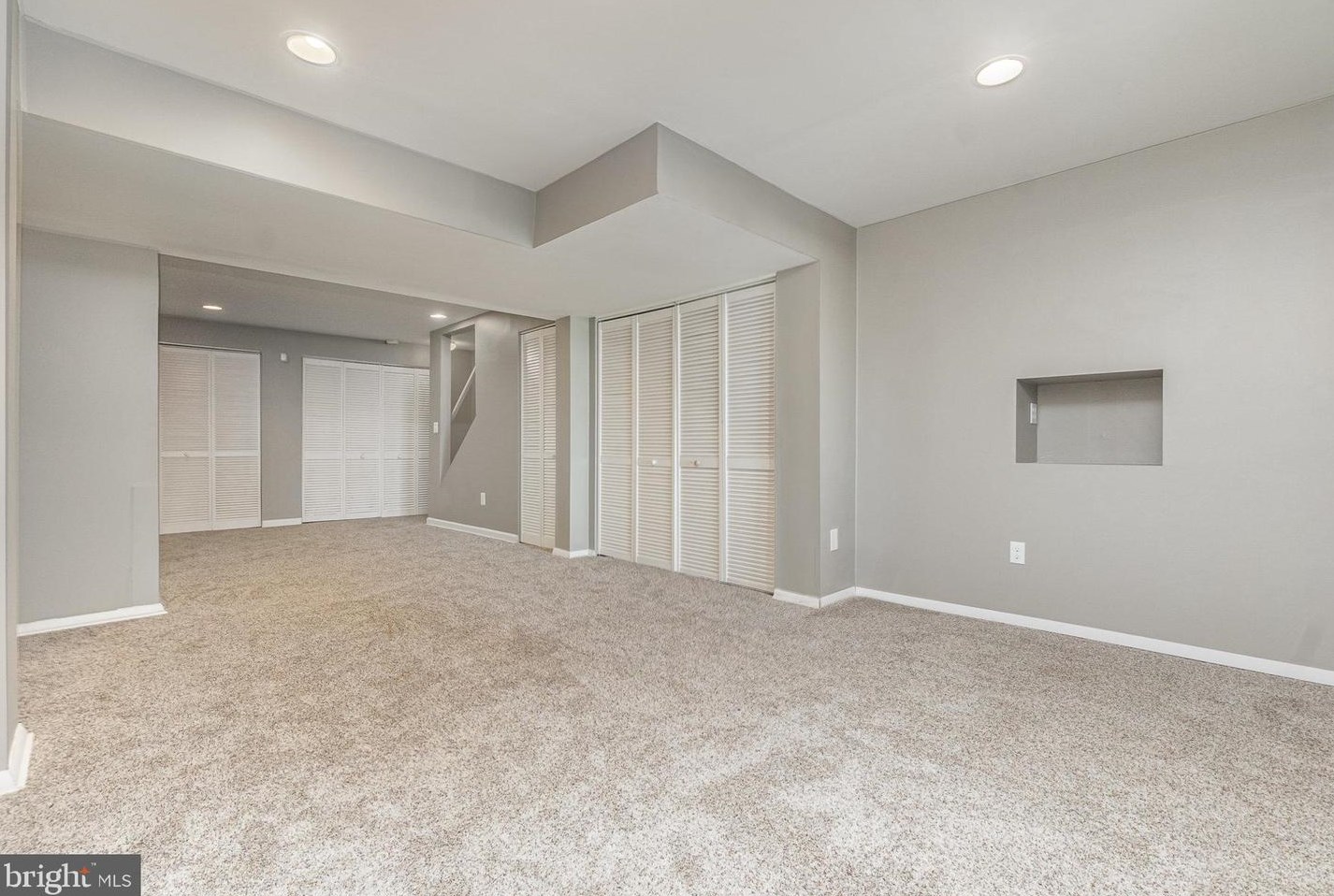 24 Jack Pine Pl, Baltimore MD  21236-3537 exterior