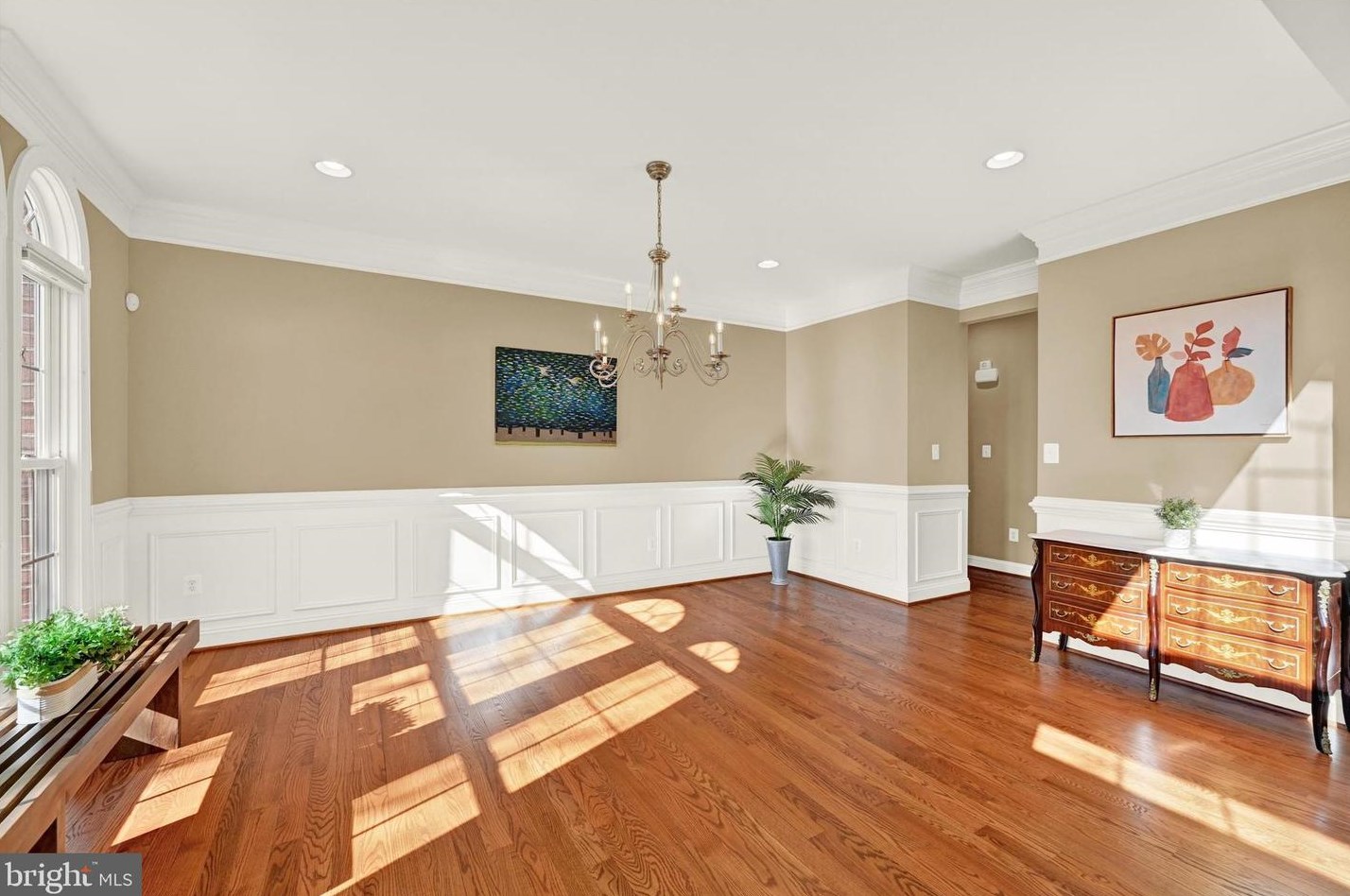 325 Lyon Ct, Baltimore MD  21208-1196 exterior