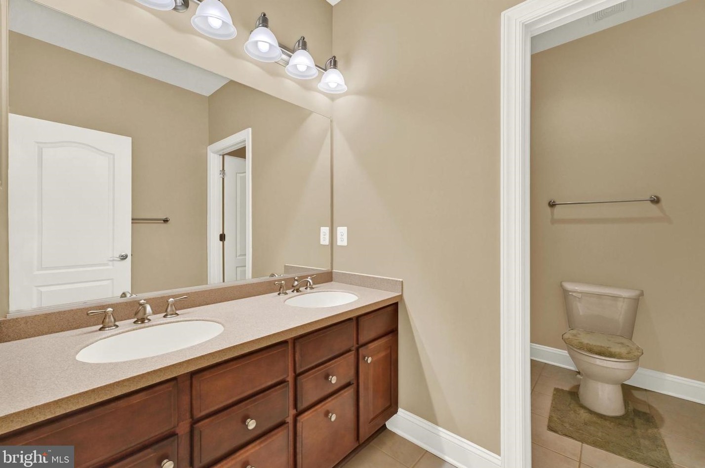 325 Lyon Ct, Baltimore MD  21208-1196 exterior