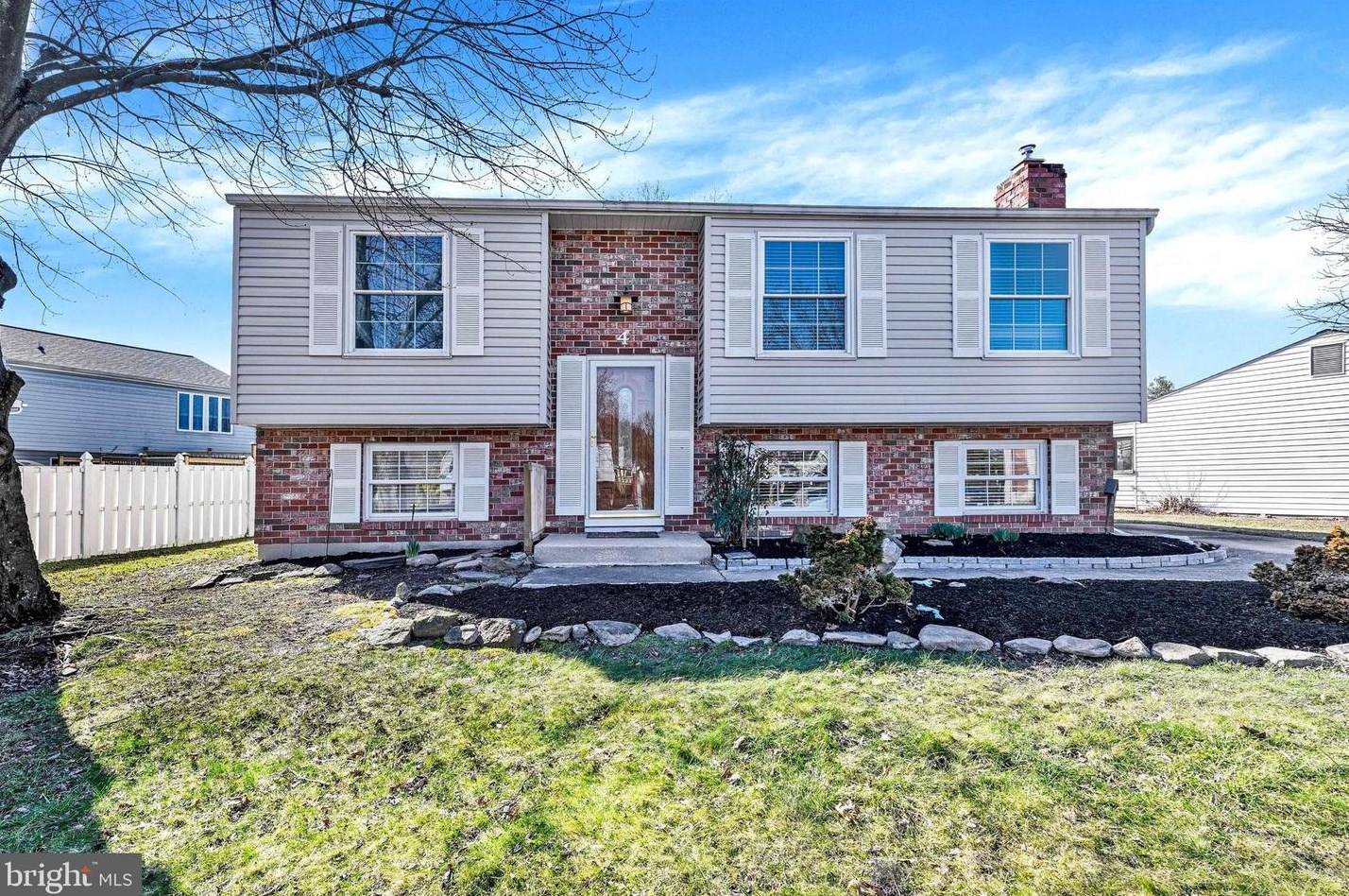 4 Ayr Ct, Baltimore, MD 21236-2501