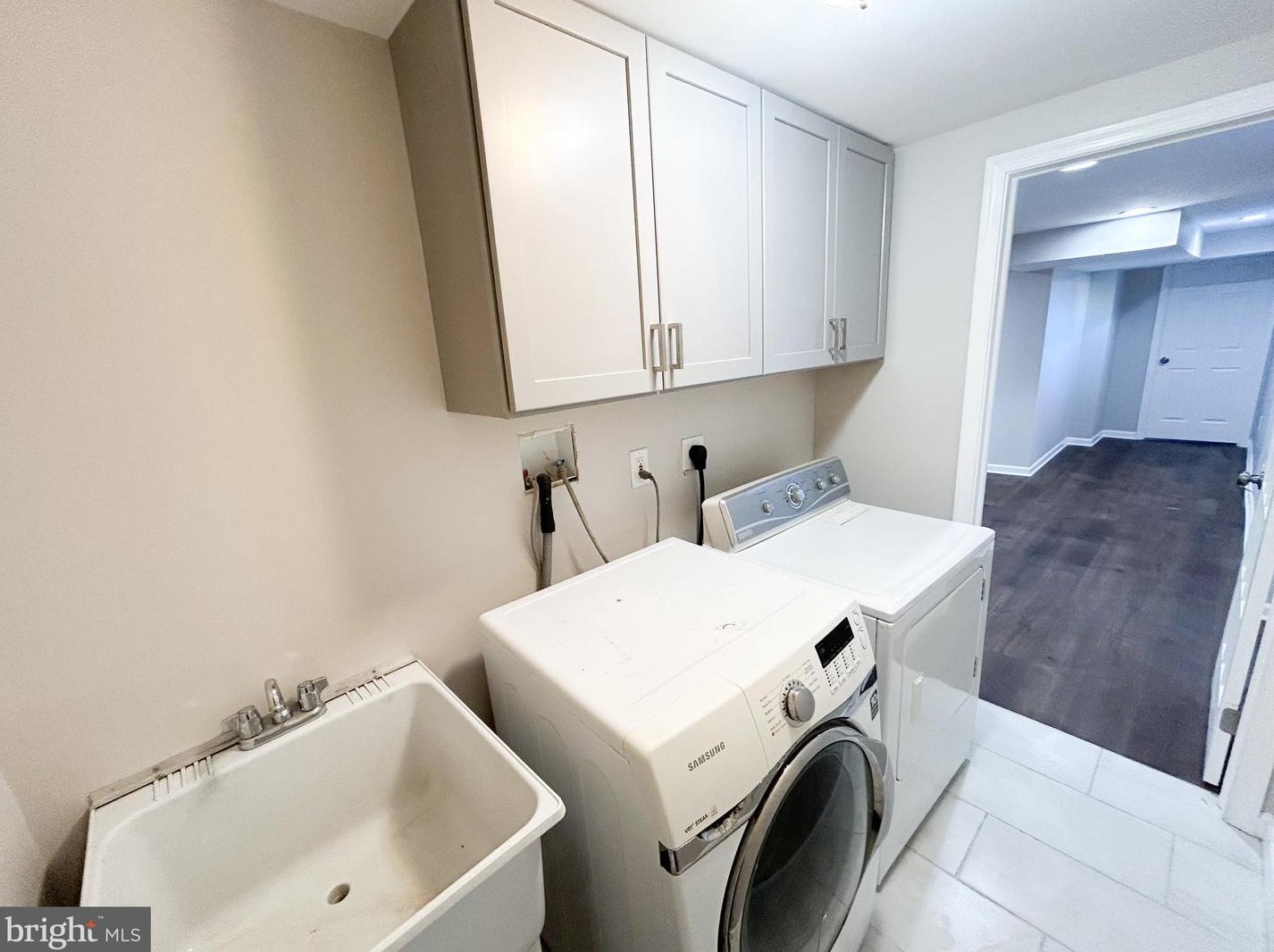 306 Severn Ave, Baltimore MD  21237-3228 exterior