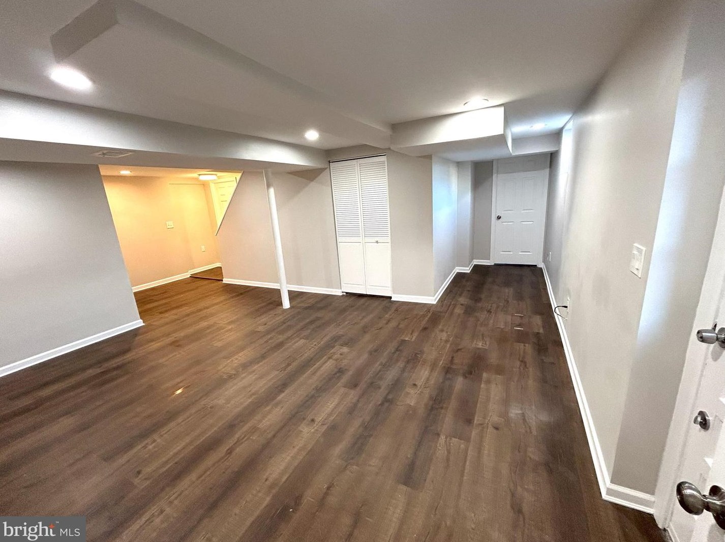 306 Severn Ave, Baltimore MD  21237-3228 exterior