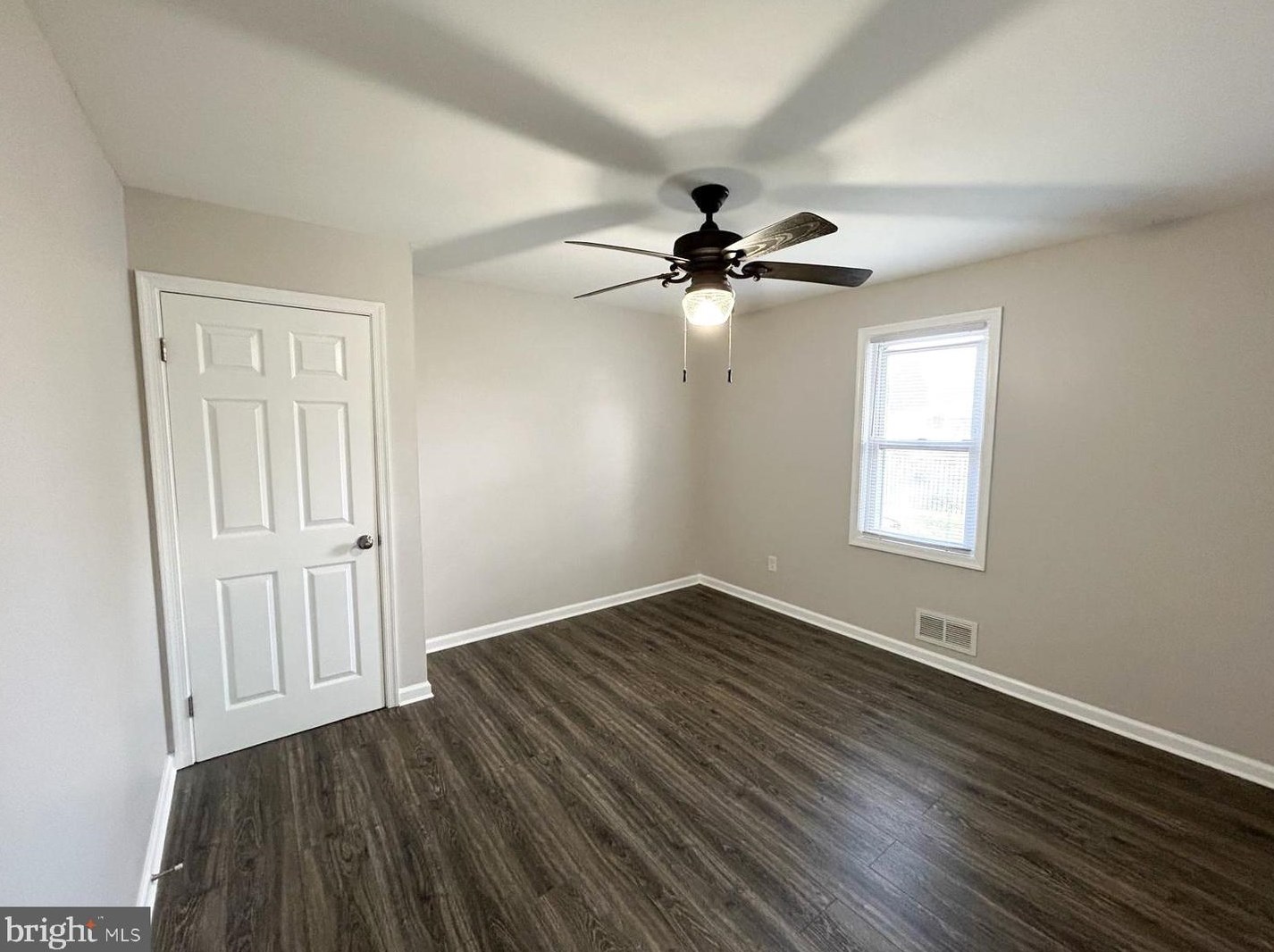 306 Severn Ave, Baltimore MD  21237-3228 exterior