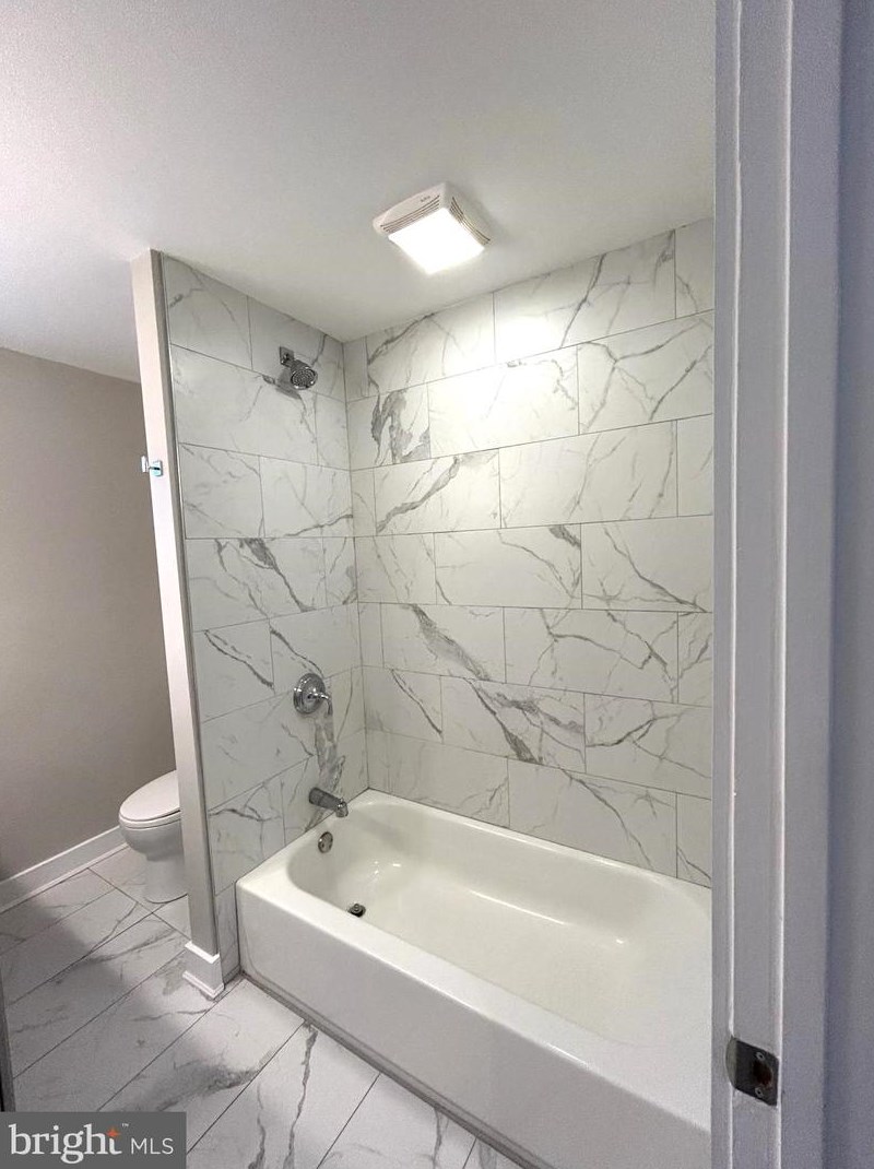 306 Severn Ave, Baltimore MD  21237-3228 exterior