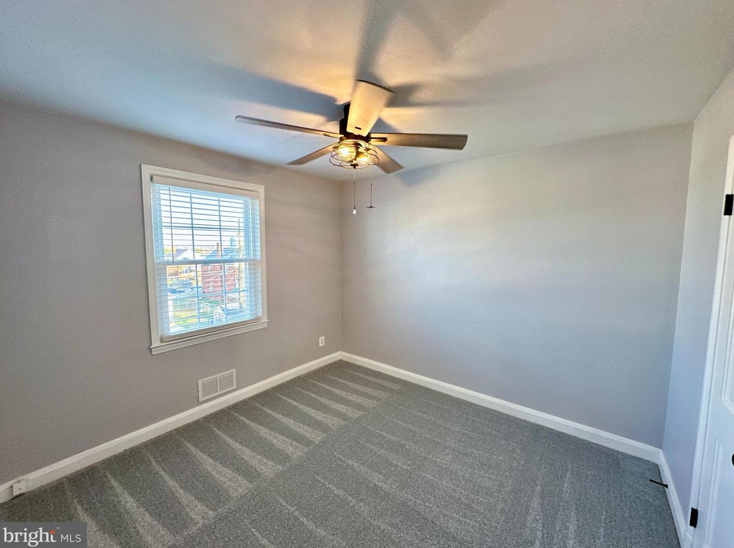 1909 Eastfield Rd, Baltimore MD  21222-3153 exterior