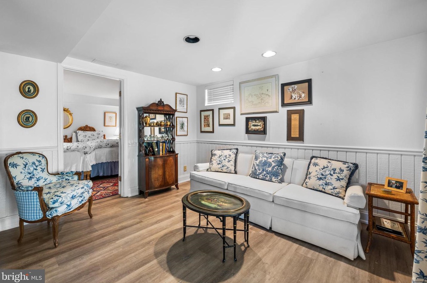 7917 Roldrew Ave, Baltimore MD 21204-3533 exterior