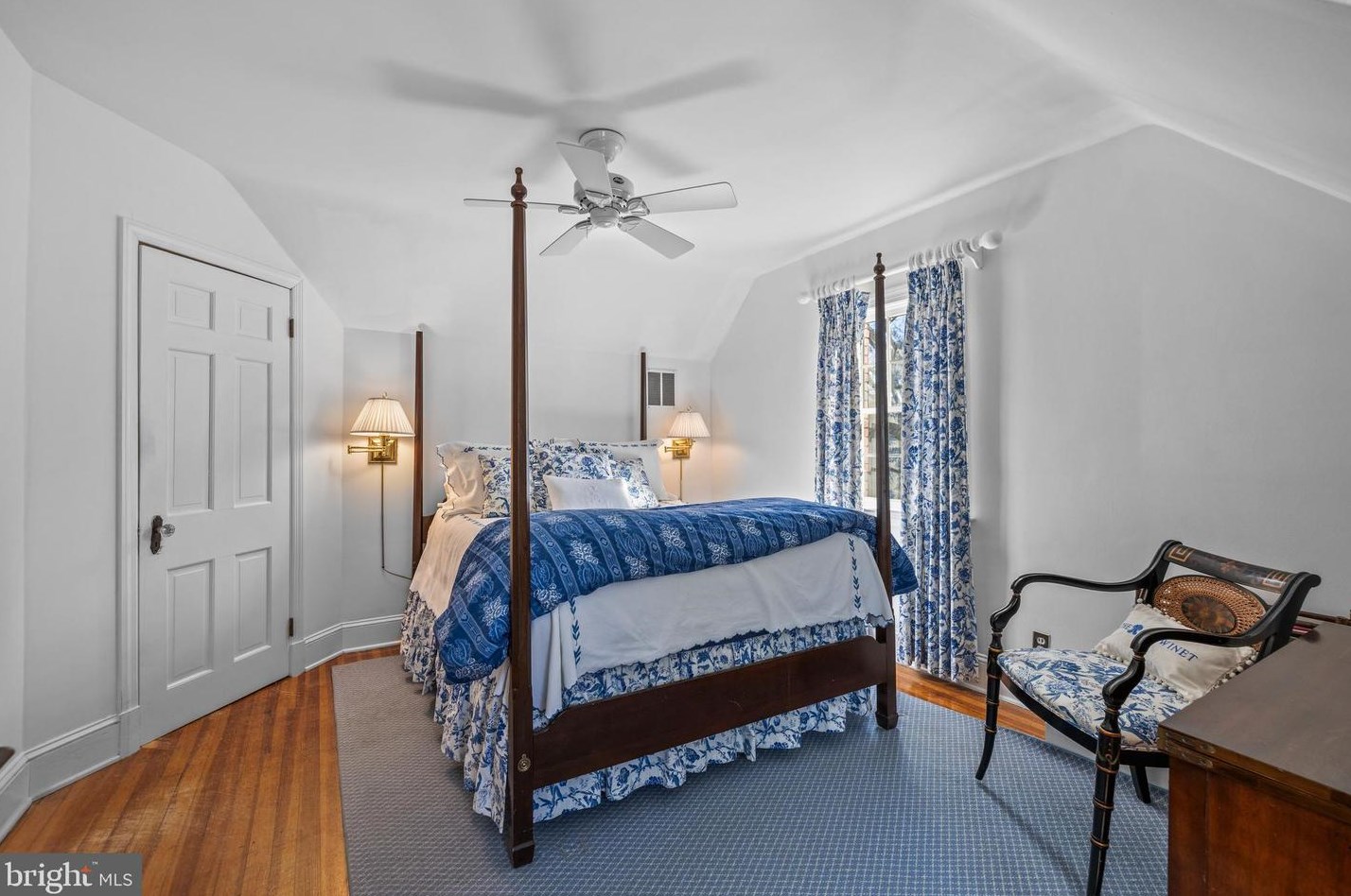 7917 Roldrew Ave, Baltimore MD 21204-3533 exterior