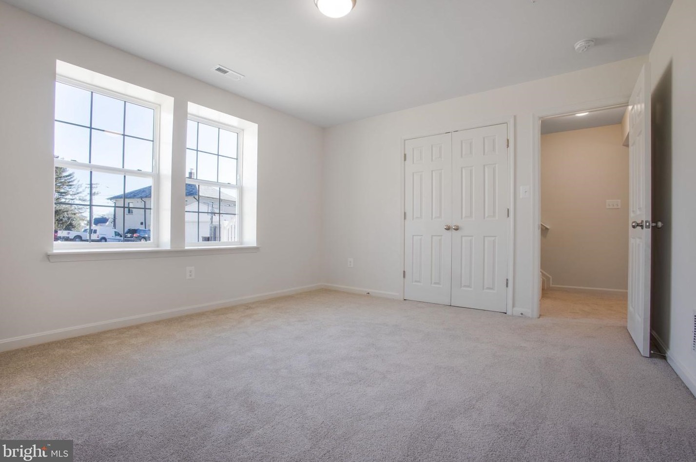 2939 Summit Ave, Baltimore MD  21234-1715 exterior