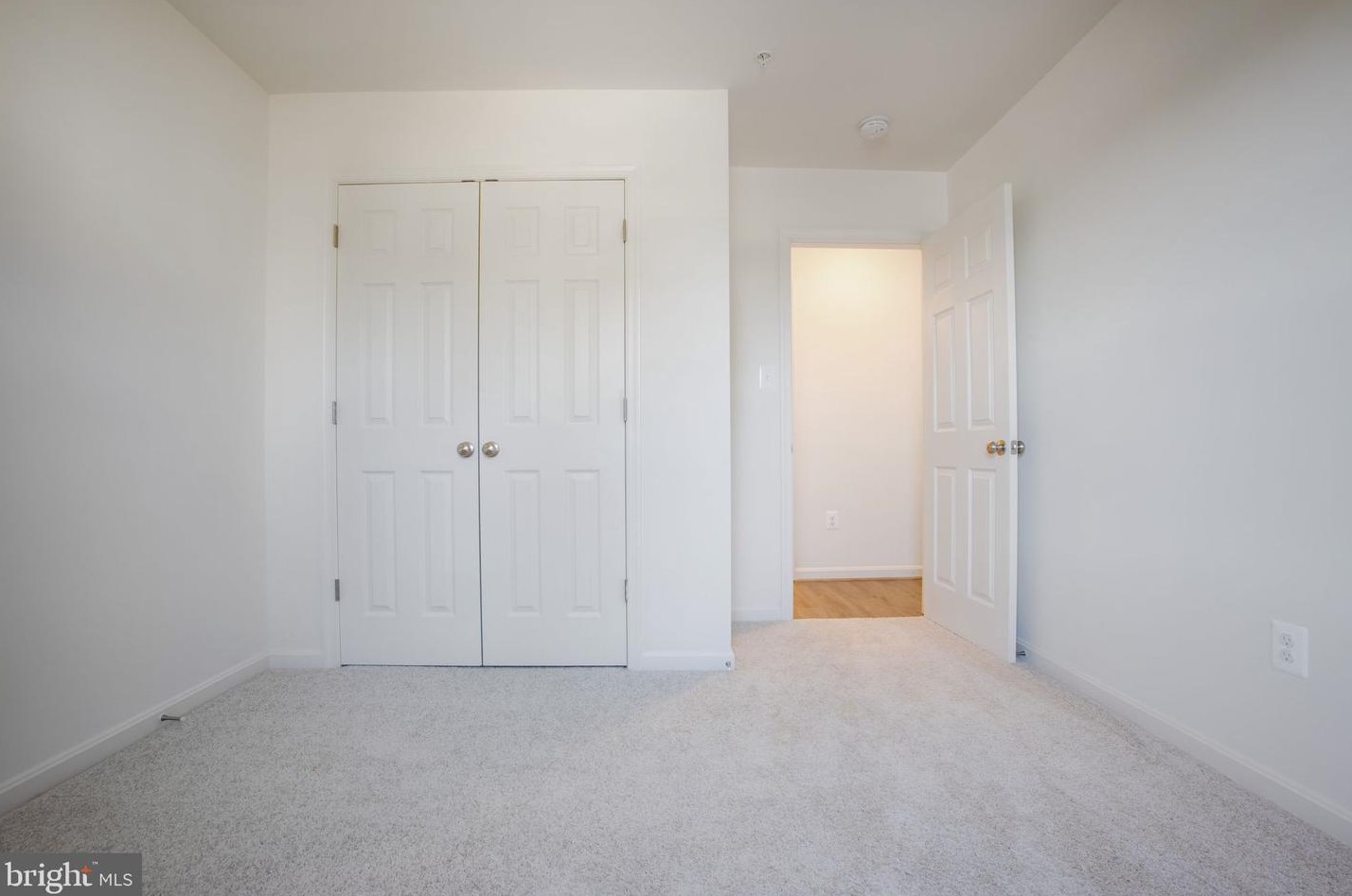 2939 Summit Ave, Baltimore MD  21234-1715 exterior