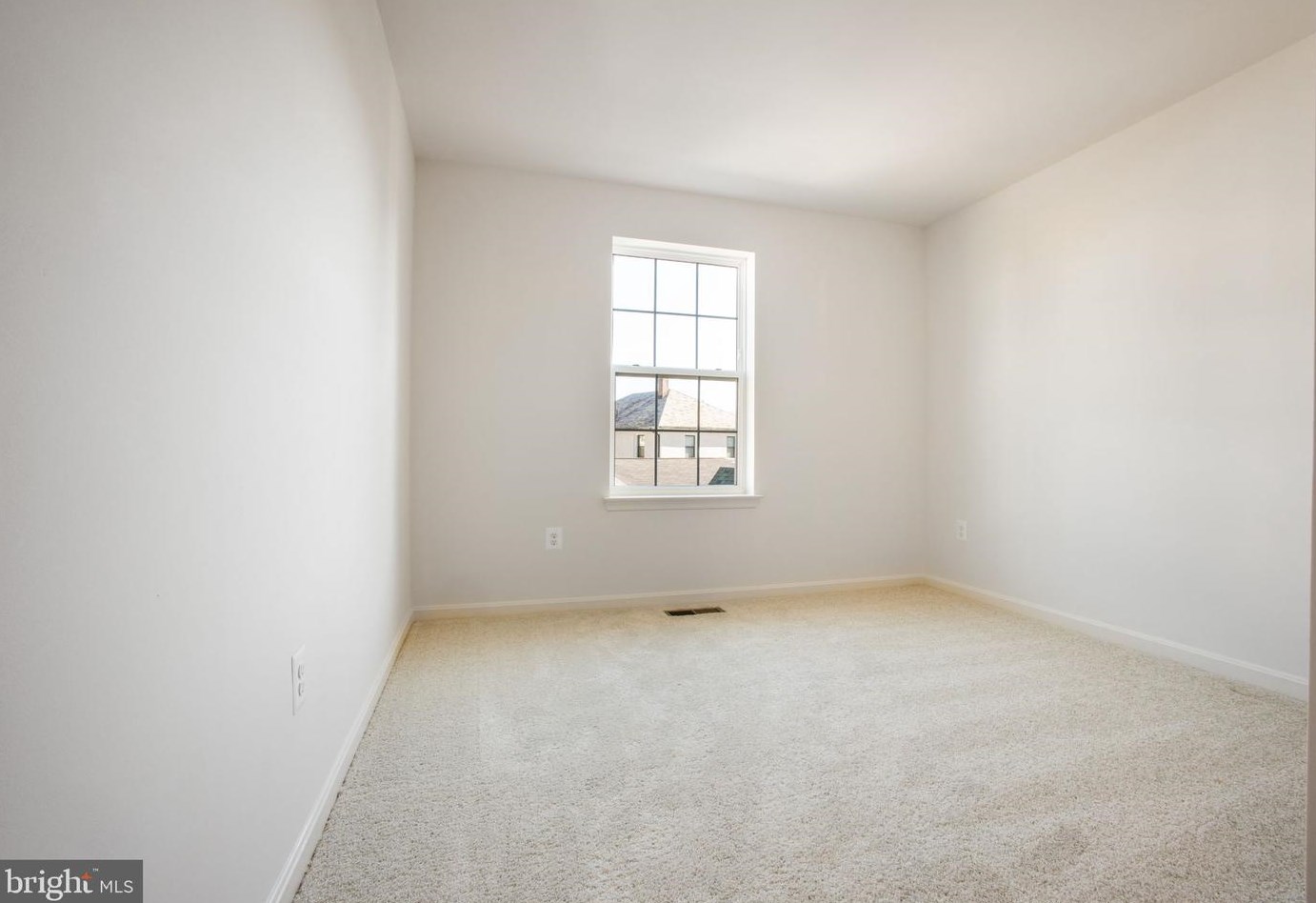 2939 Summit Ave, Baltimore MD  21234-1715 exterior