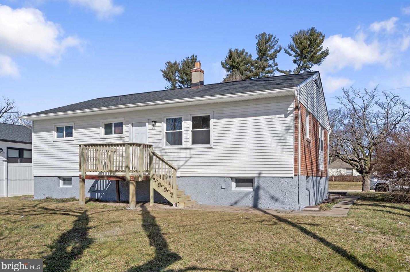 7015 Yataruba Dr, Baltimore MD  21207-5624 exterior