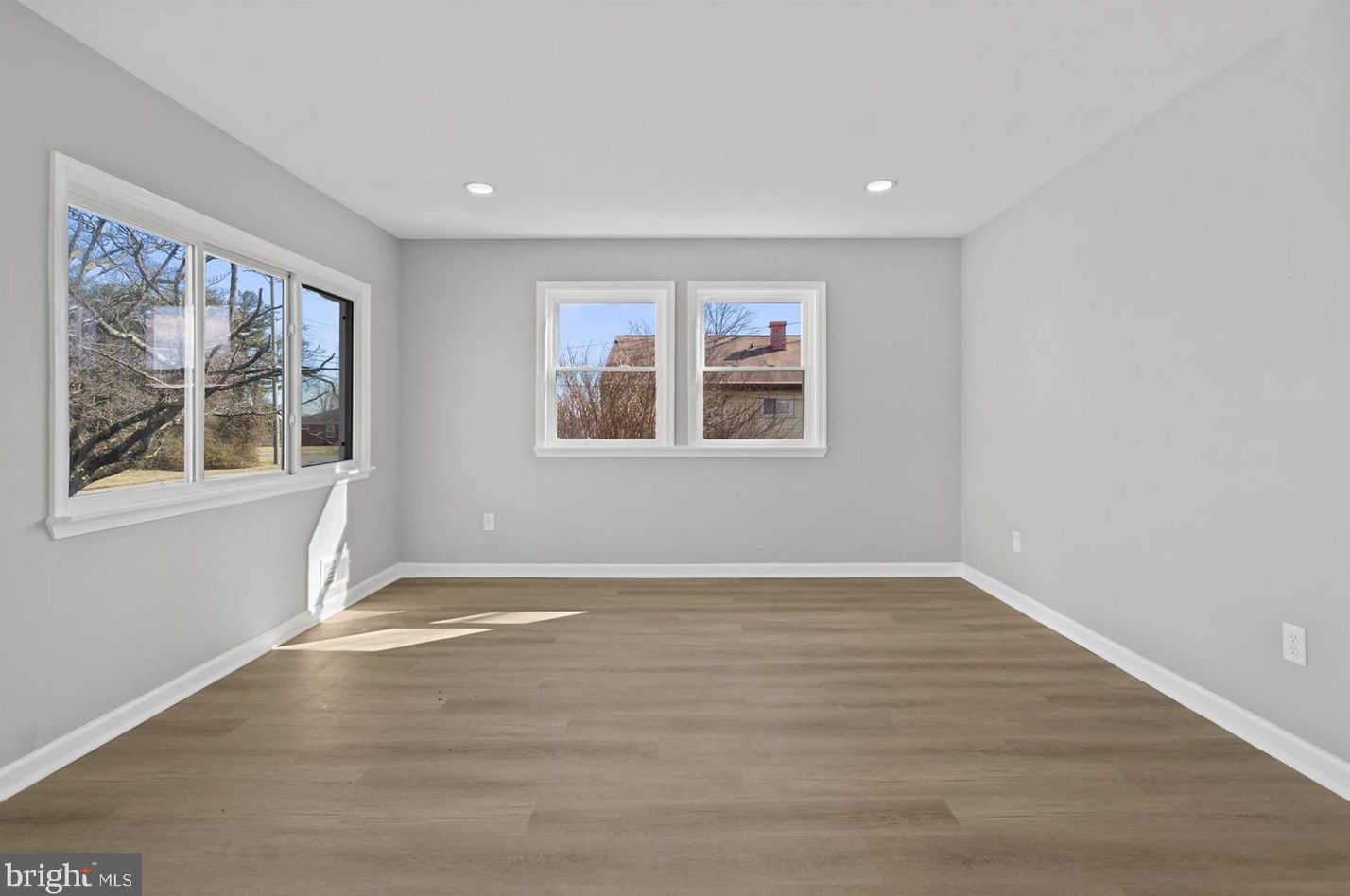 7015 Yataruba Dr, Baltimore MD  21207-5624 exterior