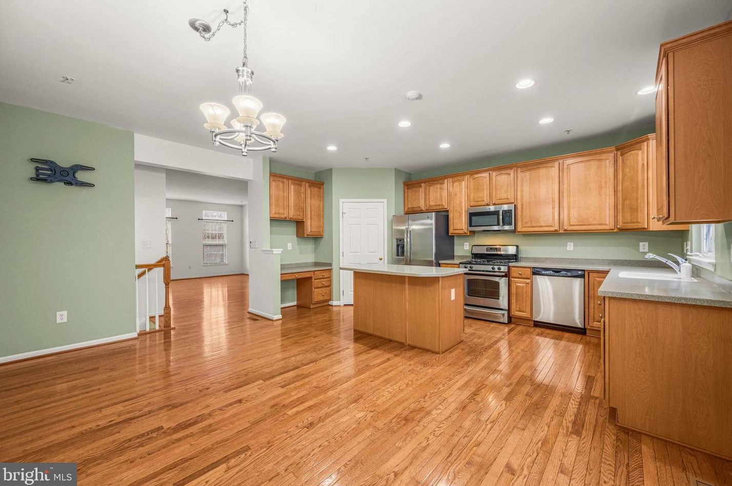 5049 Cameo Ter, Perryhall, MD 21128