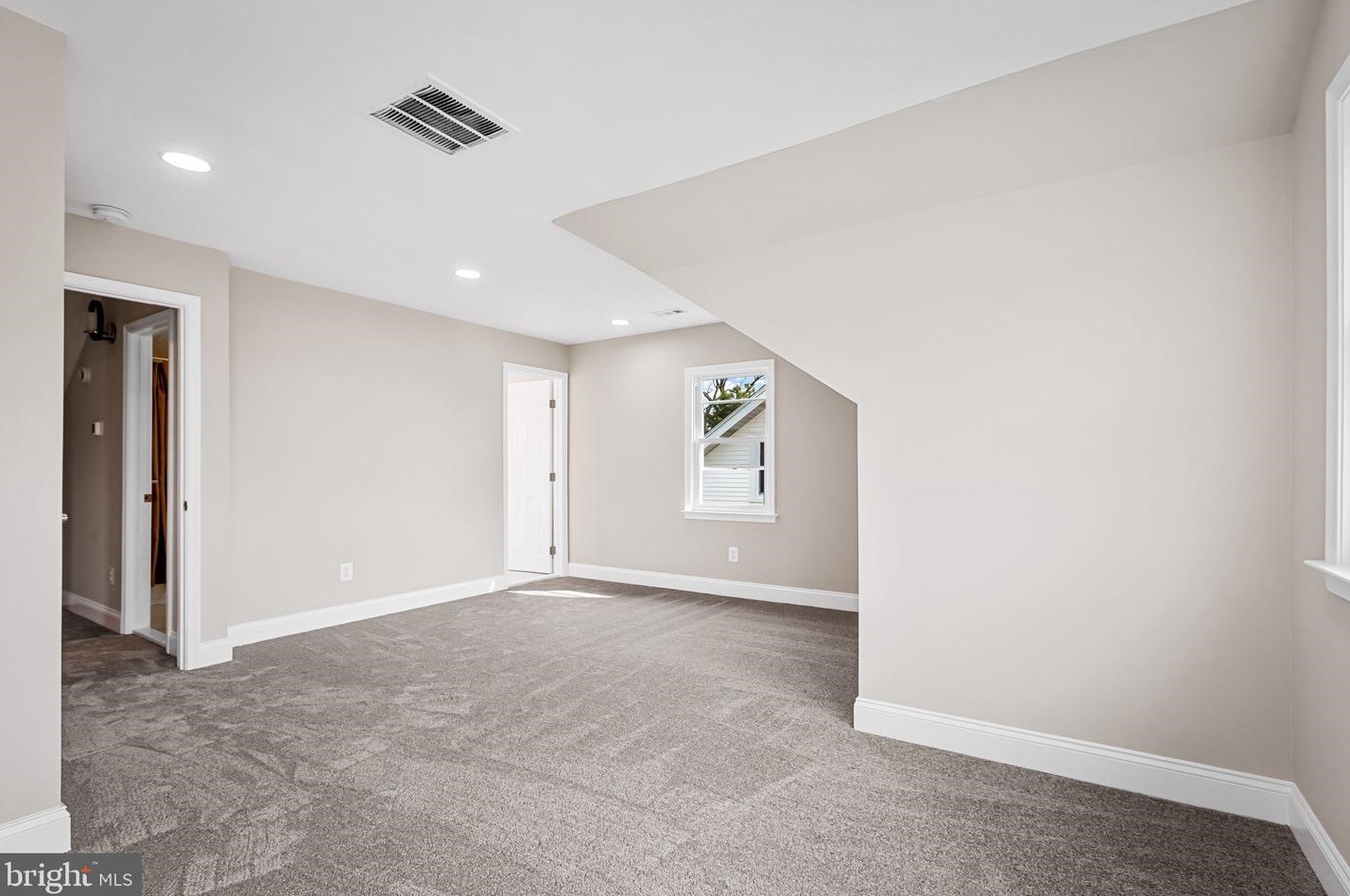 1250 Stevens Ave, Baltimore MD  21227-2644 exterior