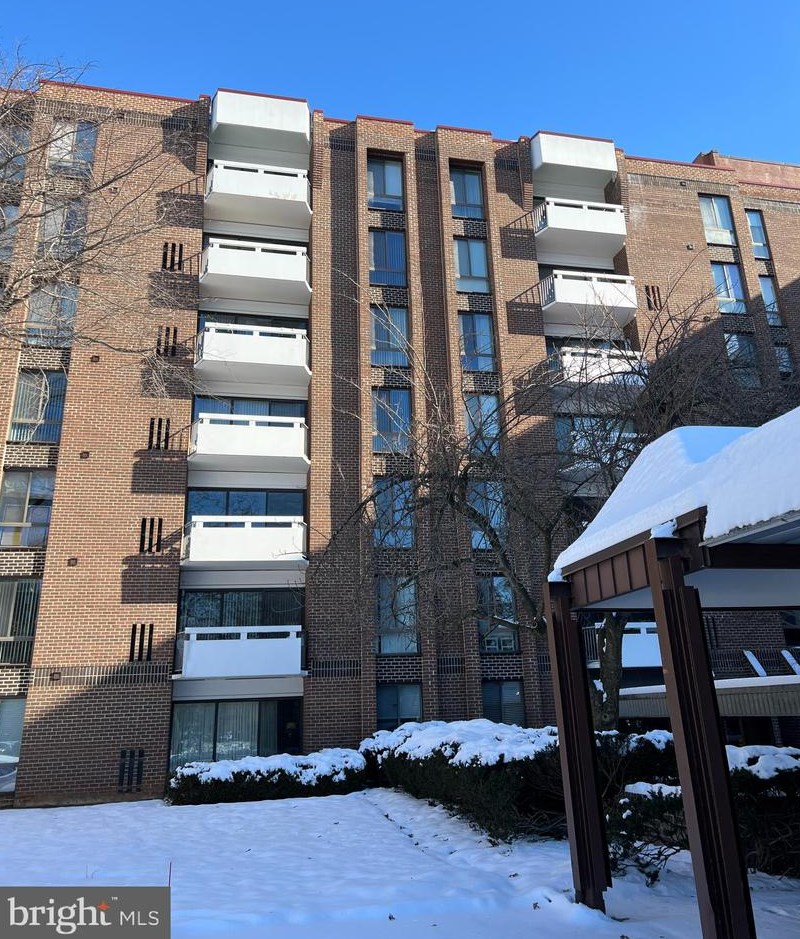 7 Slade Ave, Baltimore MD  21208-5296 exterior