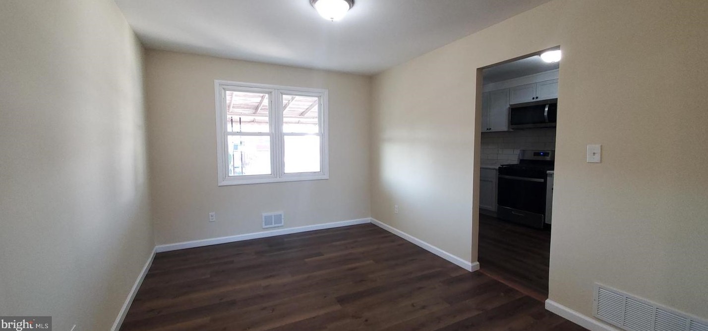 5706 Leiden Rd, Baltimore MD  21206-2917 exterior