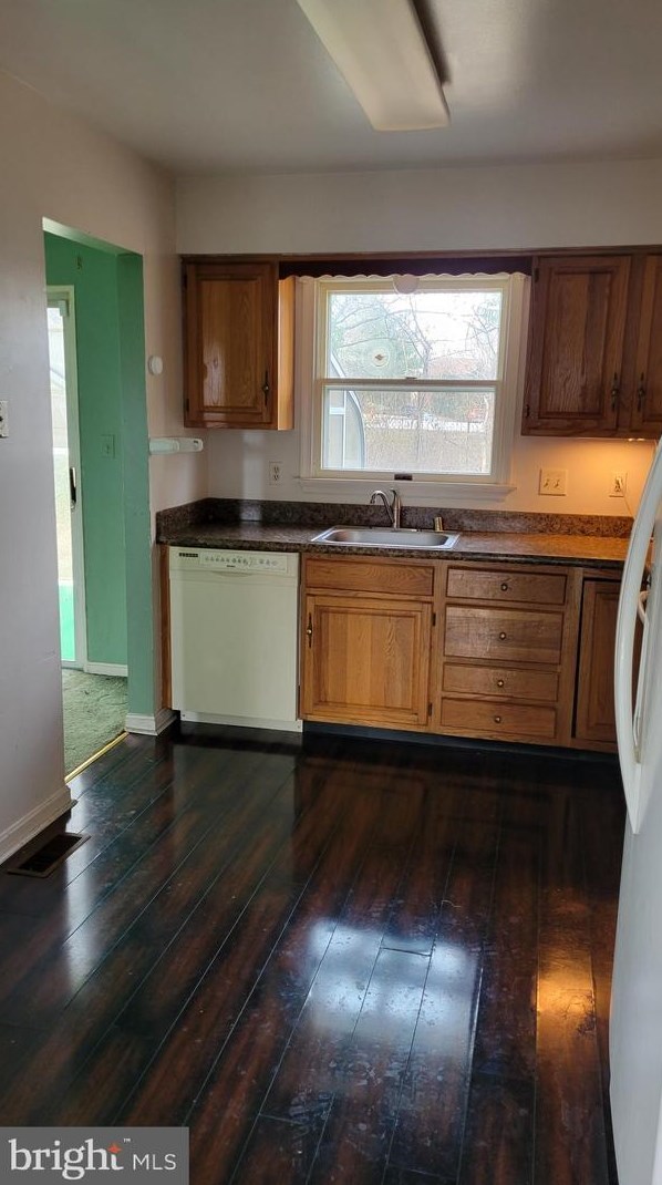 7406 Virginia Ave, Baltimore MD  21236-4622 exterior