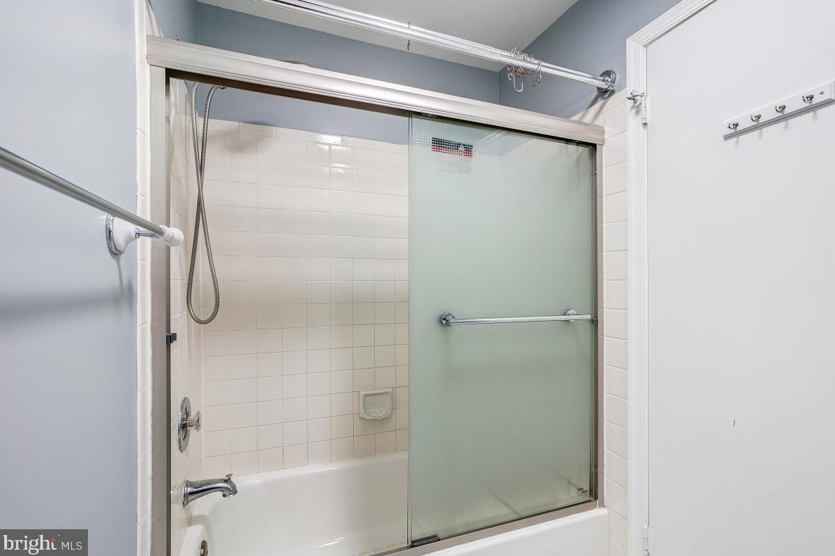 632 Marianne Ln, Baltimore MD  21228-4700 exterior