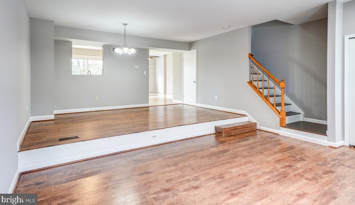 632 Marianne Ln, Baltimore MD  21228-4700 exterior