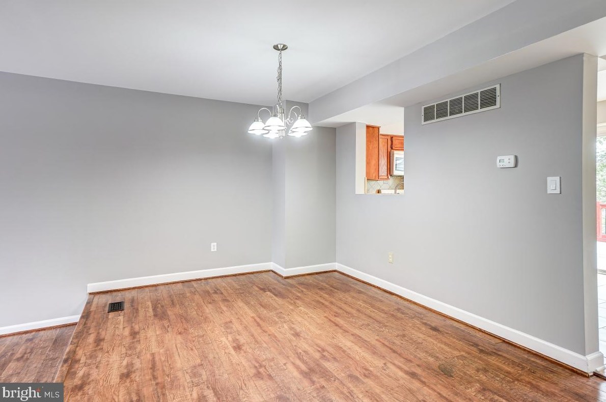 632 Marianne Ln, Baltimore MD  21228-4700 exterior