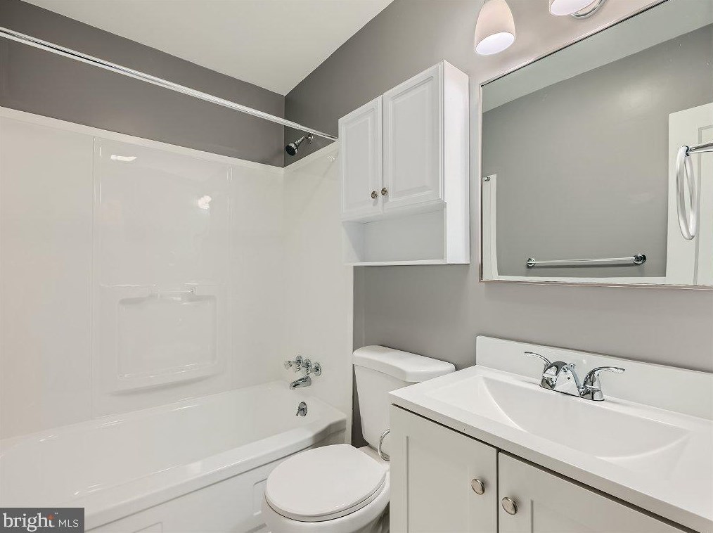 3466 Mcshane Way, Baltimore MD  21222-5955 exterior