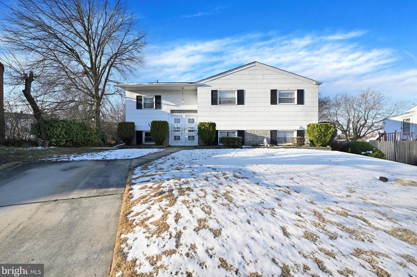 7 Elkhart Ct, Baltimore, MD 21237-1416