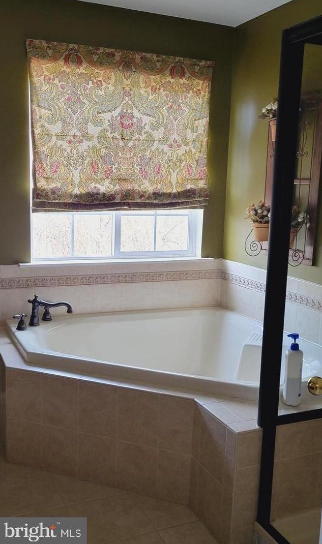 116 Buttonwood Ct, Baltimore MD  21237-3873 exterior