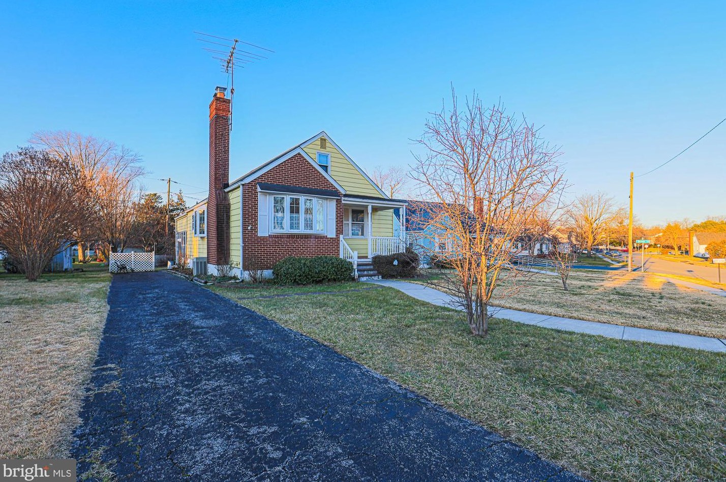 4211 Soth Ave, Baltimore, MD 21236-1729