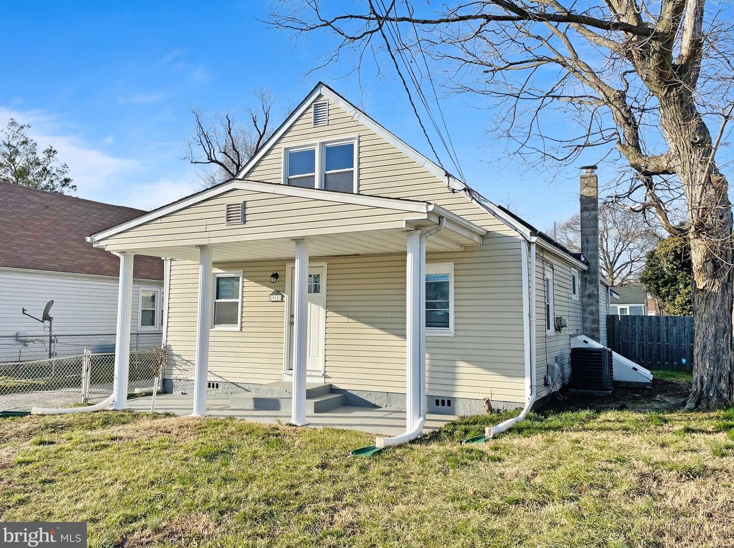 912 Barron Ave, Baltimore, MD 21221-5201