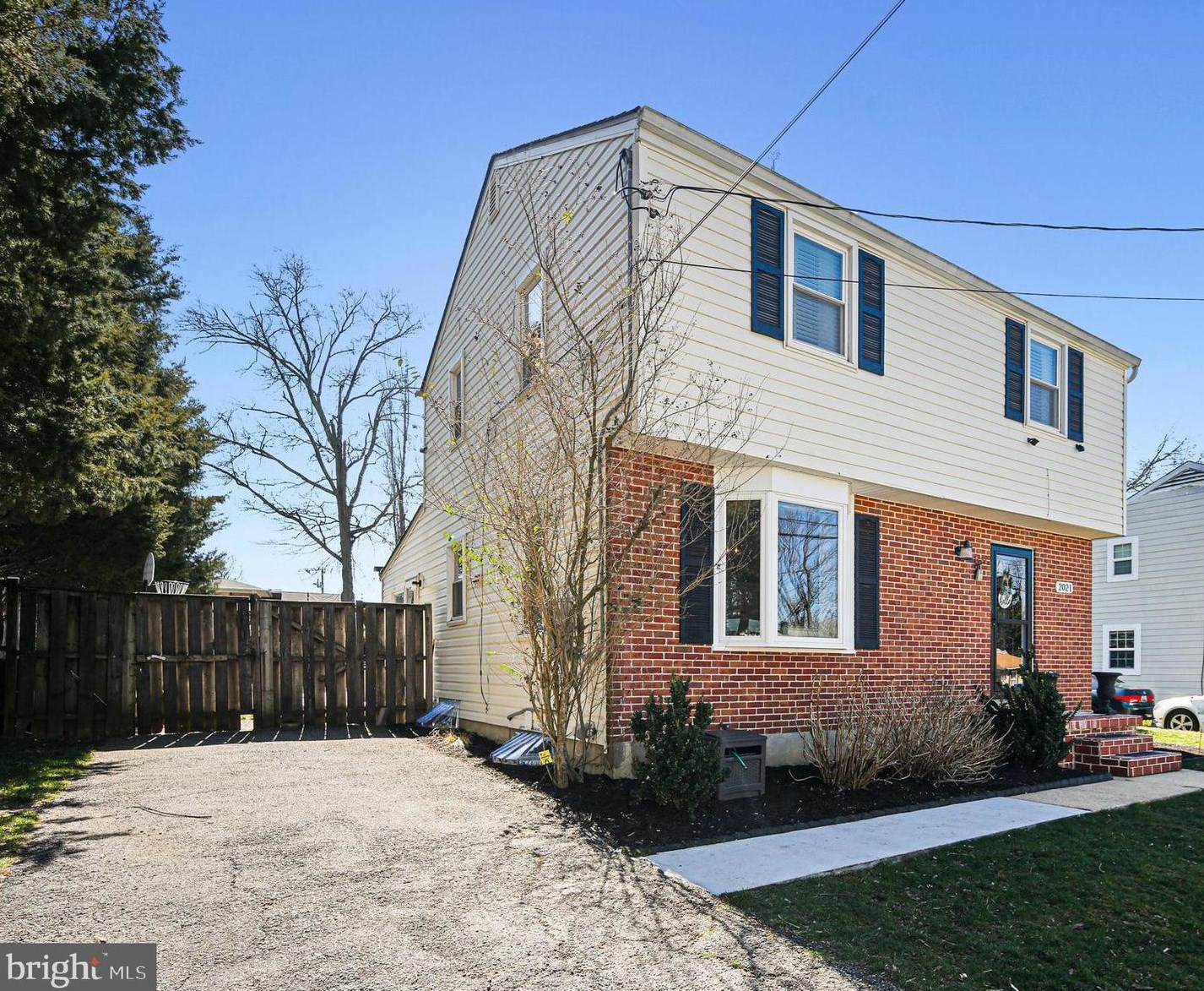 2021 Norhurst Way, Baltimore MD  21228-4115 exterior