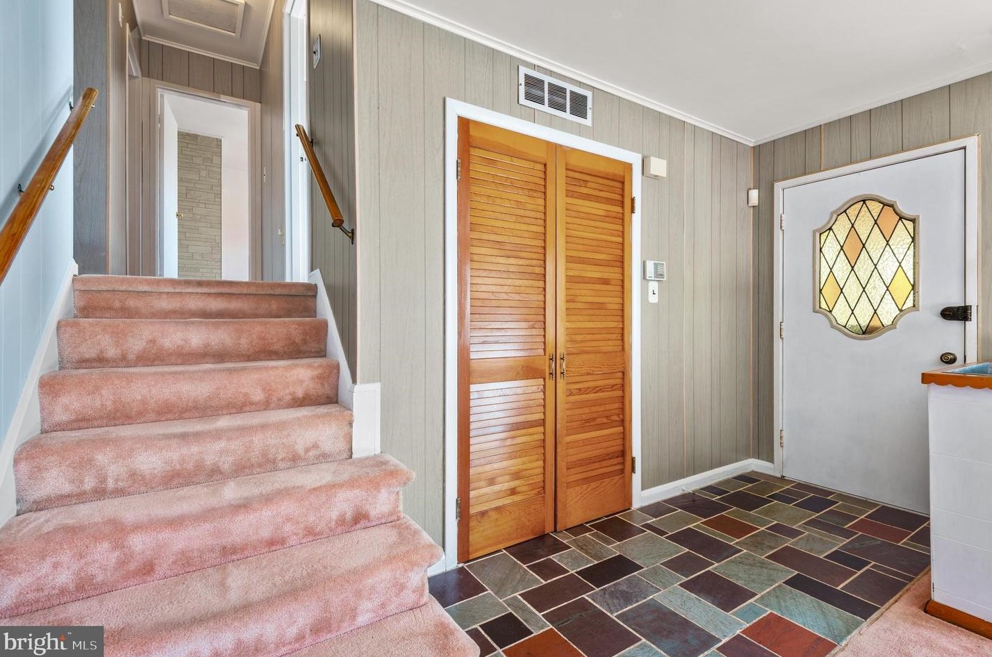 8403 Kings Ridge Rd, Baltimore, MD 21234-4912