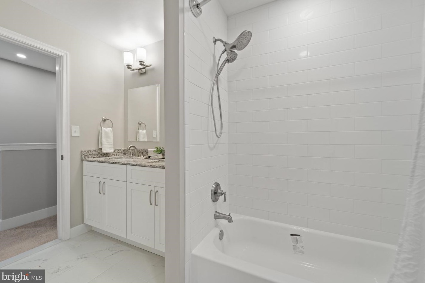 2037 Putnam Rd, Baltimore MD  21227-4144 exterior