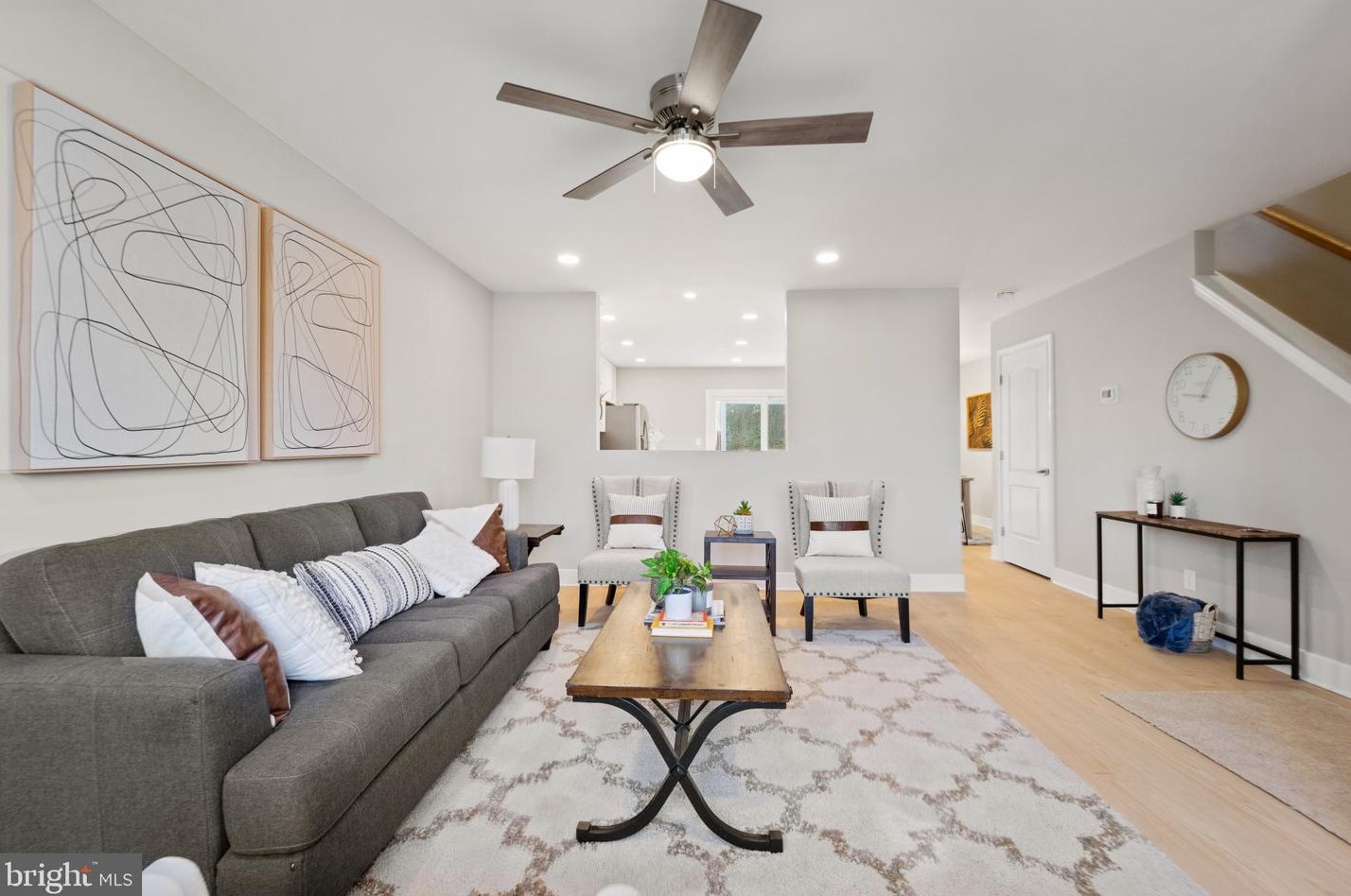 2037 Putnam Rd, Baltimore MD  21227-4144 exterior