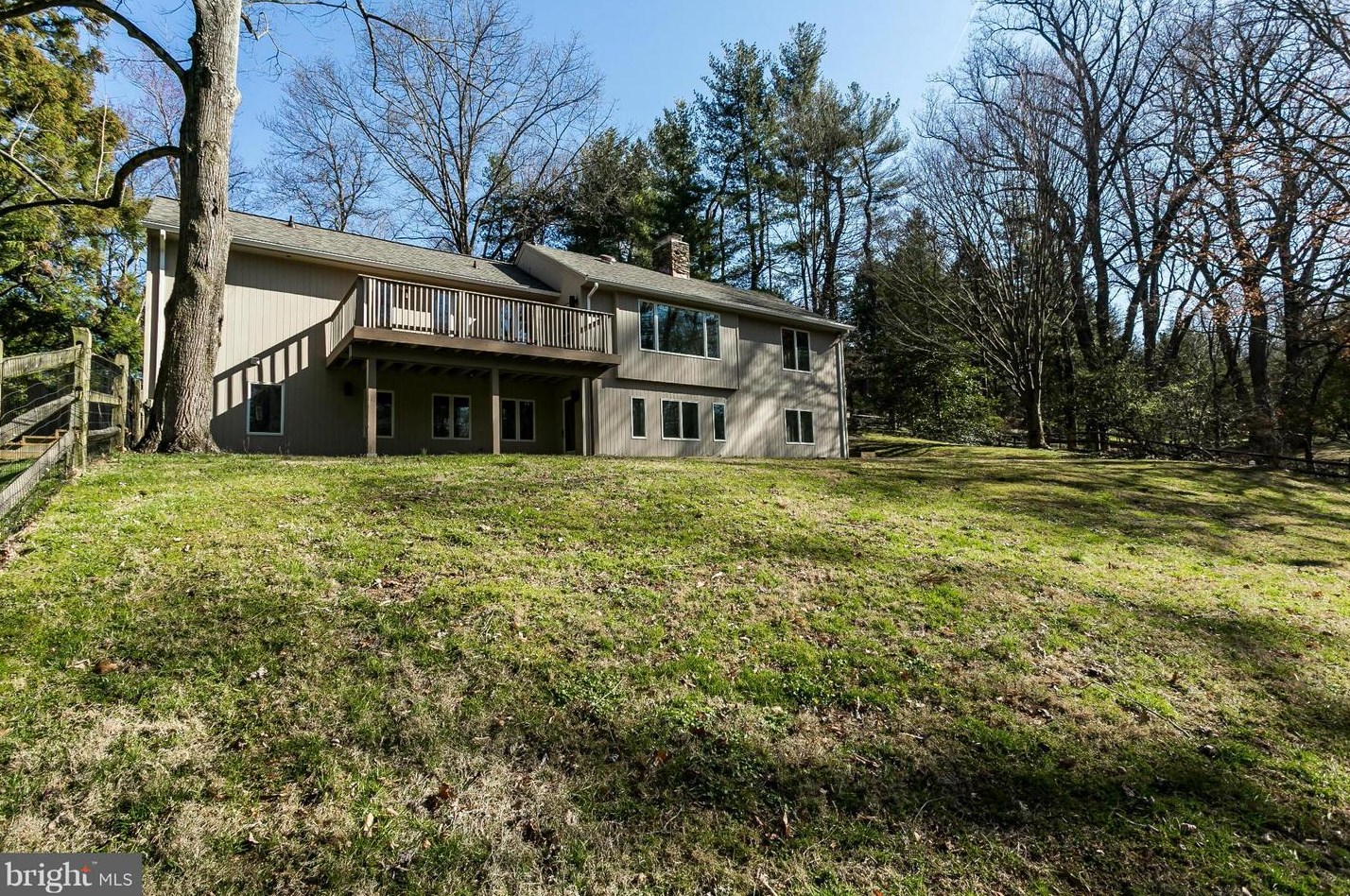 1103 Rolandvue Rd, Baltimore, MD 21204